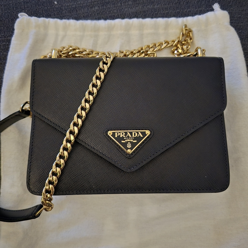 Authentic Prada Saffiano Pattina Gold Chain - Picture 3 of 4